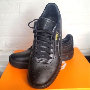 Puma Men's Black Sneakers